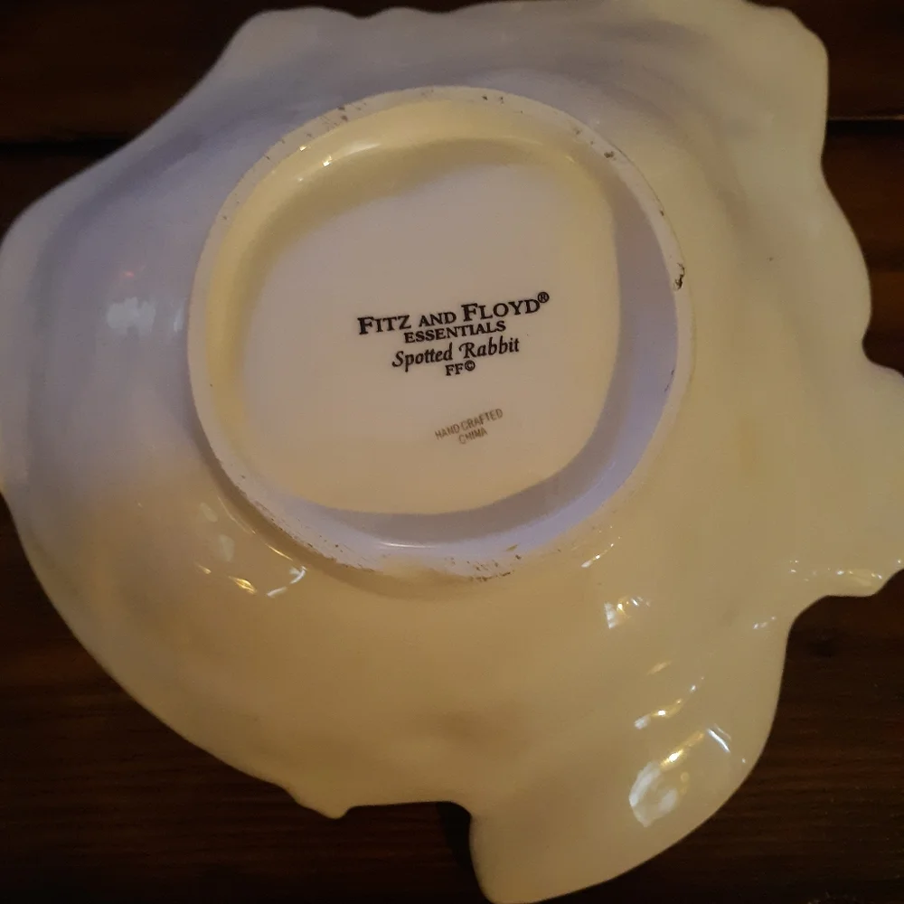 Fitz & Floyd Floppy Rabbit Candy Dish - Picture 2 of 2